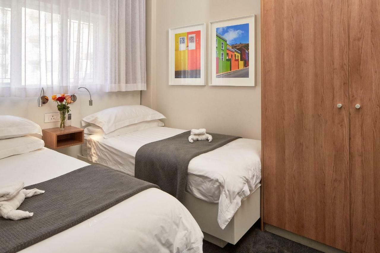 First Group Riviera Suites Kaapstad Buitenkant foto
